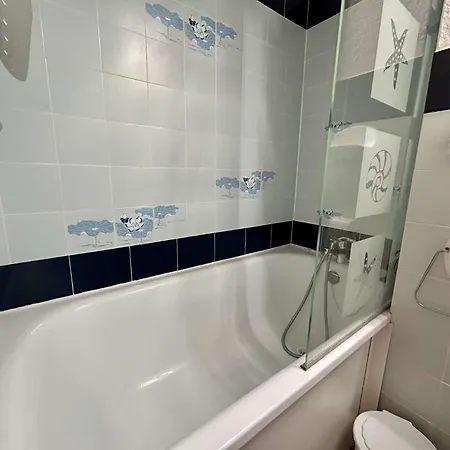 Appt 2 Pieces 5 Couchages Cap D'agde Ct980-b18 * Agde